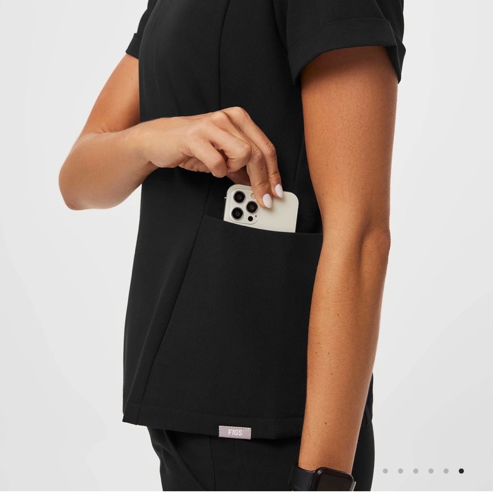 FIGS Inala Slim Scrub Top - Picture 5 of 5